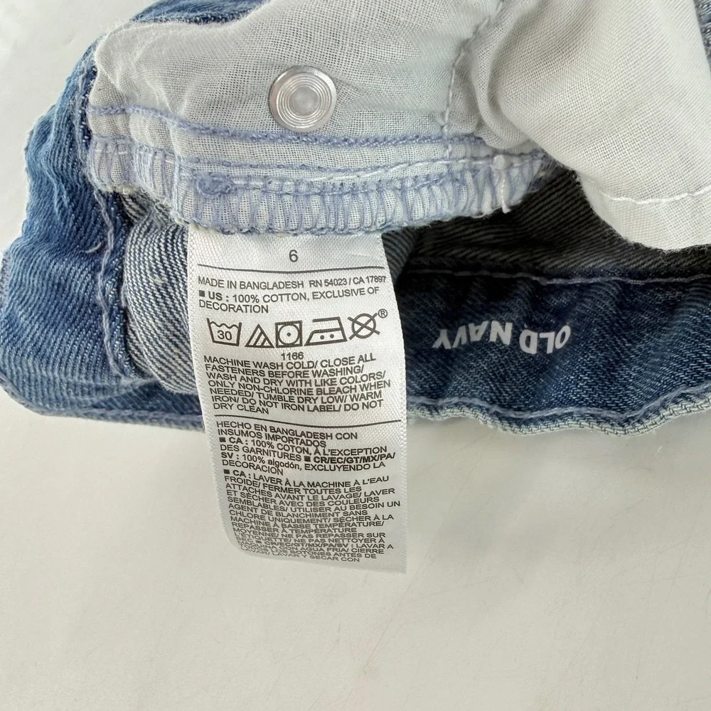 Old Navy Girls Size 6 High Rise Daisy‎ Embroidered Denim Shorts Medium Wash Blue